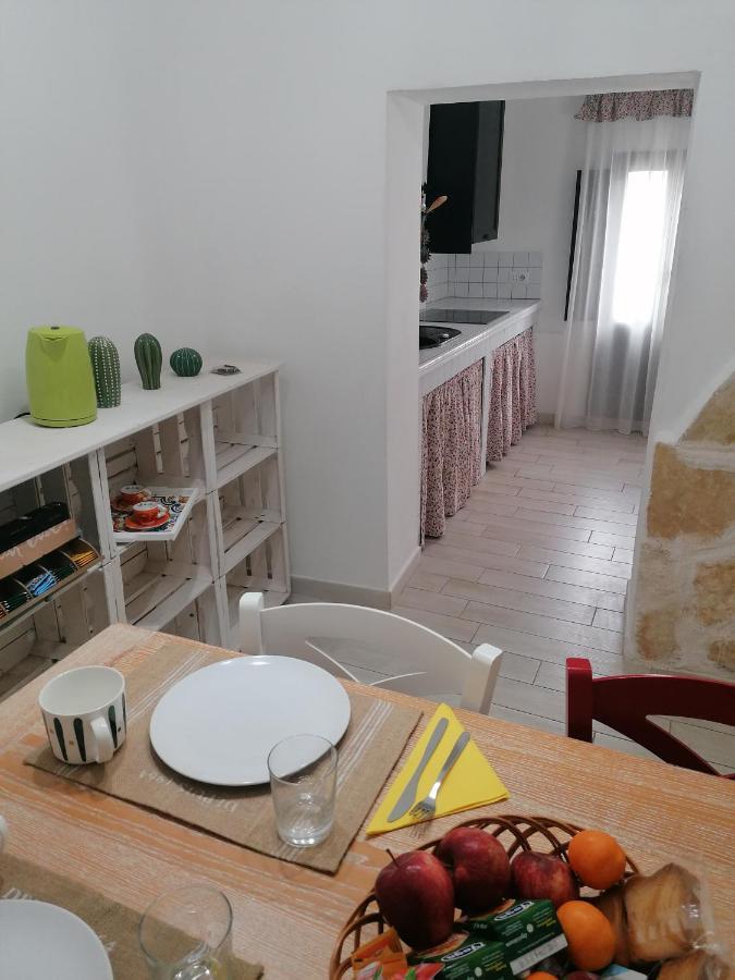 Albero Di Giada Villa มาสซาฟรา ภายนอก รูปภาพ